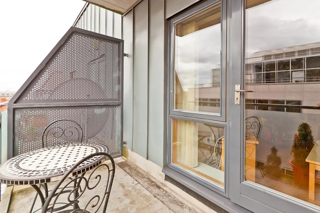 Halfpenny Bridge Holiday Homes, Market View Apartment Dublin